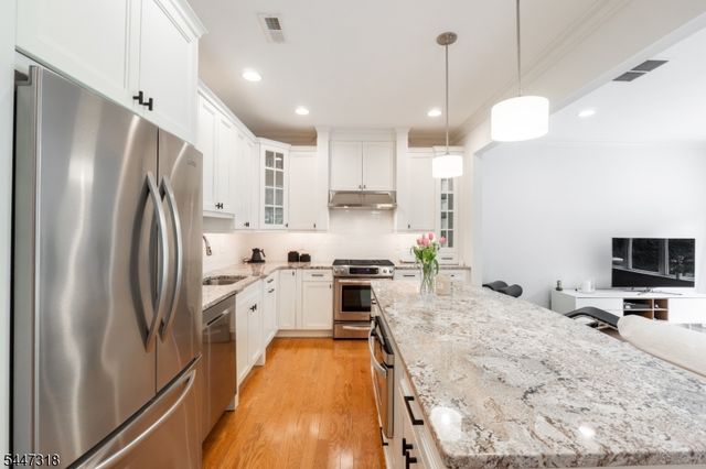 30 Whitney Farm Pl, Morris Twp., NJ 07960
