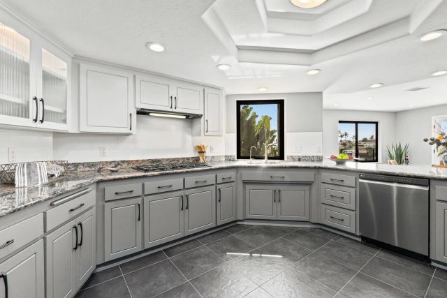 1695 Neale St, San Diego, CA 92103