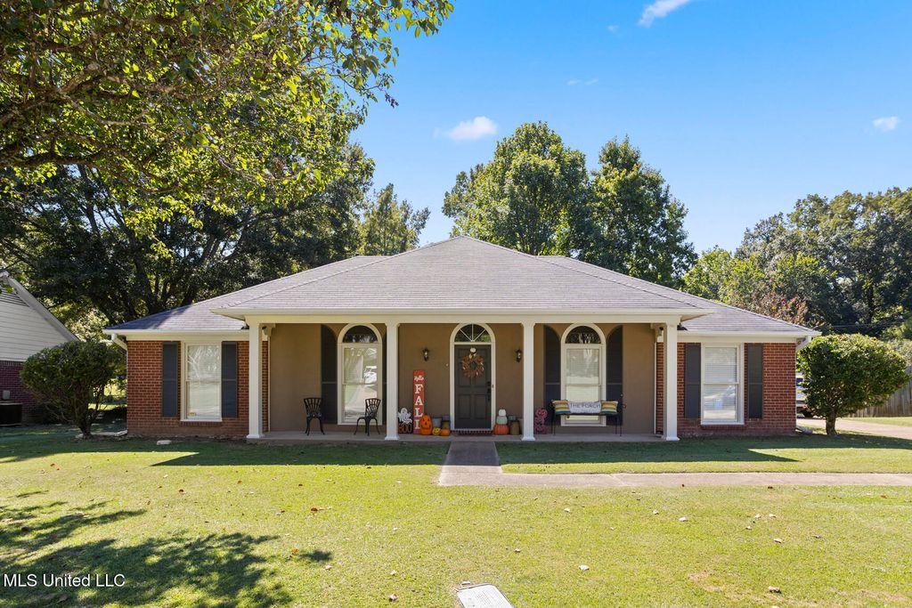 163 Azalea Circle, Madison, MS 39110