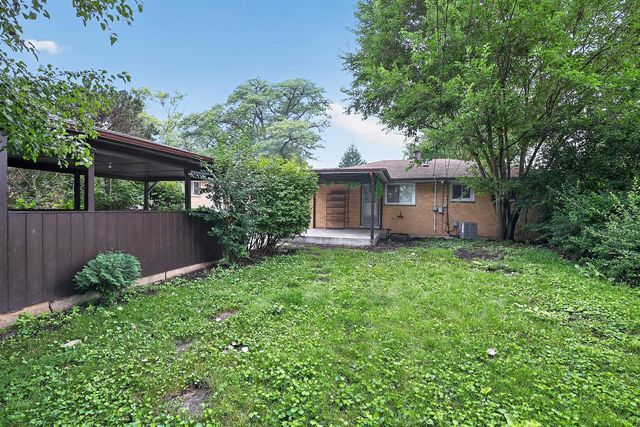 9231 N Lowell Avenue, Skokie, IL 60076