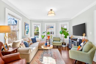 3 Rosemere Ct 1, Boston, MA 02131