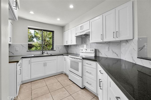 25269 Pine Creek Lane, Wilmington, CA 90744