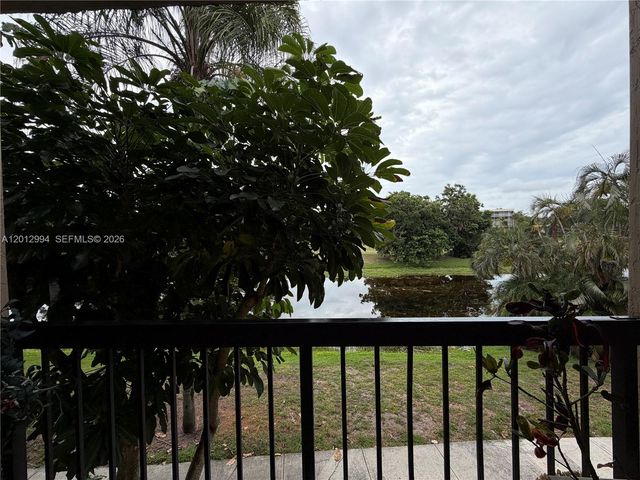 4281 W Mcnab Rd 25, Pompano Beach, FL 33069