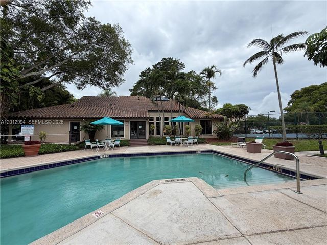 4281 W Mcnab Rd 25, Pompano Beach, FL 33069