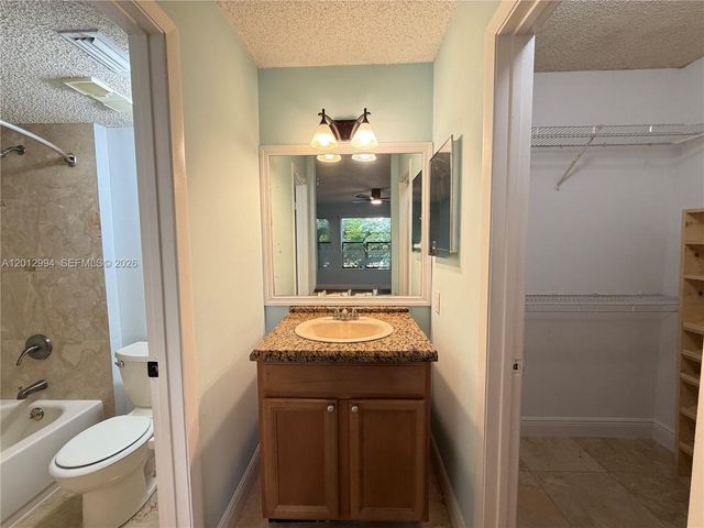 4281 W Mcnab Rd 25, Pompano Beach, FL 33069