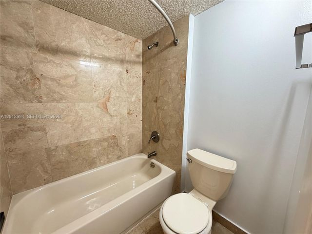 4281 W Mcnab Rd 25, Pompano Beach, FL 33069