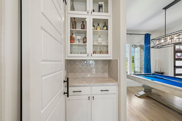 1065 Julian Drive, Van Alstyne, TX 75495