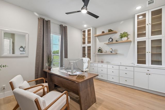 1065 Julian Drive, Van Alstyne, TX 75495