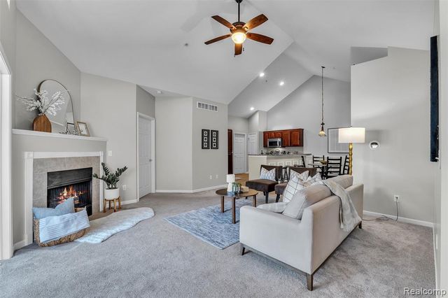 1155 Abbey Court, Westland, MI 48185