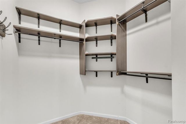 1155 Abbey Court, Westland, MI 48185