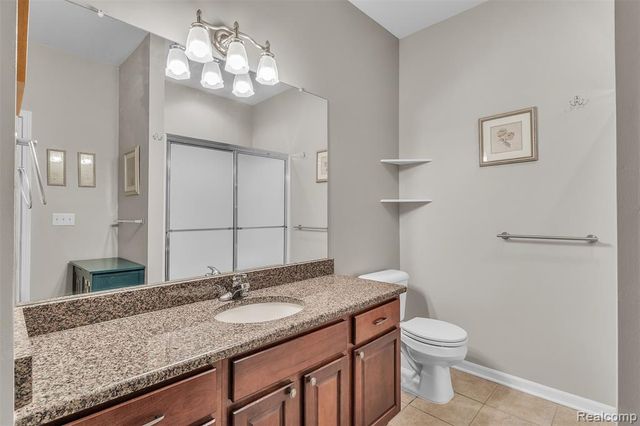 1155 Abbey Court, Westland, MI 48185