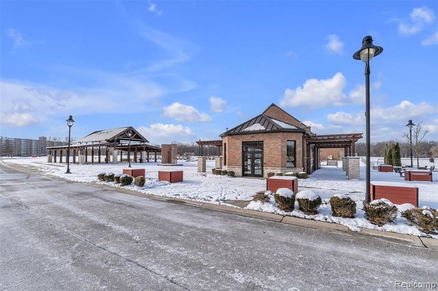 1155 Abbey Court, Westland, MI 48185