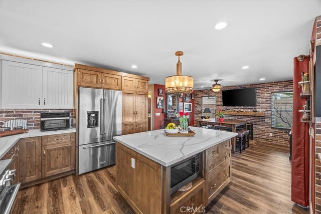 6732 Sugar Pine St, Chino, CA 91710