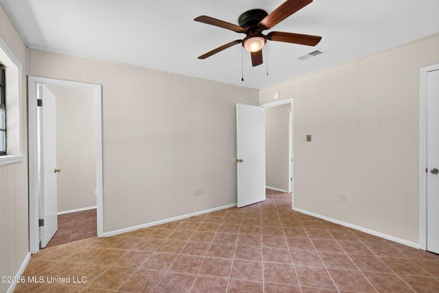 5717 Meadowview Drive, Moss Point, MS 39562