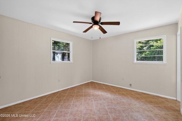 5717 Meadowview Drive, Moss Point, MS 39562