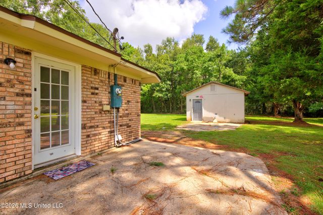 5717 Meadowview Drive, Moss Point, MS 39562