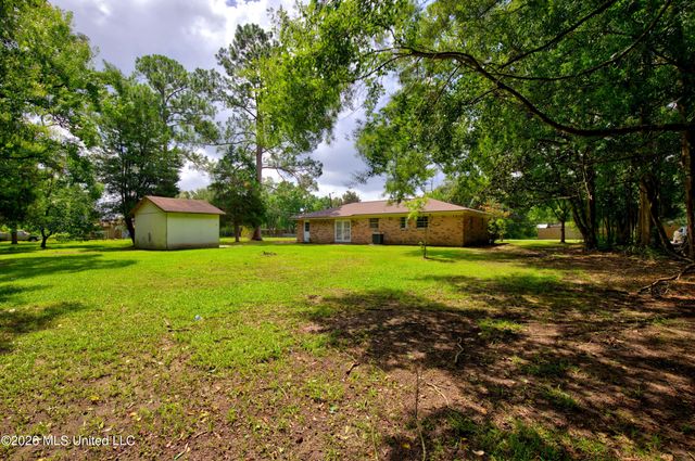 5717 Meadowview Drive, Moss Point, MS 39562