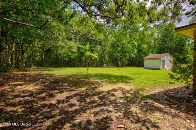 5717 Meadowview Drive, Moss Point, MS 39562