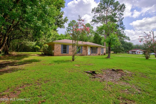5717 Meadowview Drive, Moss Point, MS 39562
