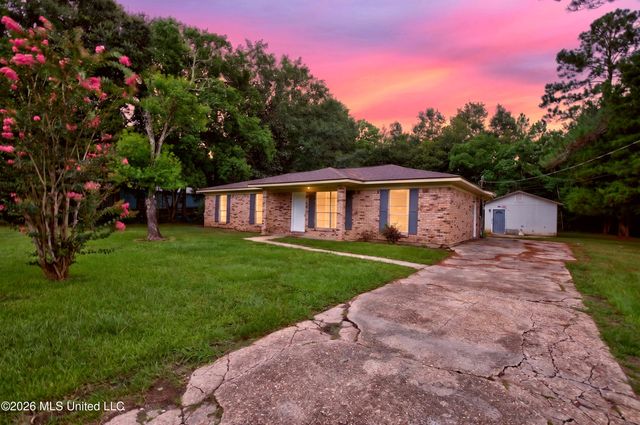 5717 Meadowview Drive, Moss Point, MS 39562