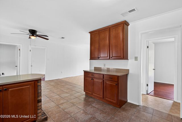 5717 Meadowview Drive, Moss Point, MS 39562