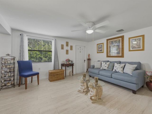 754 Hibiscus Drive, Royal Palm Beach, FL 33411