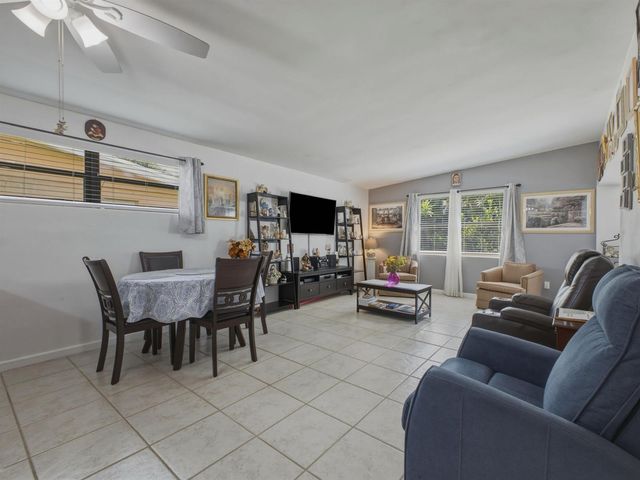 754 Hibiscus Drive, Royal Palm Beach, FL 33411