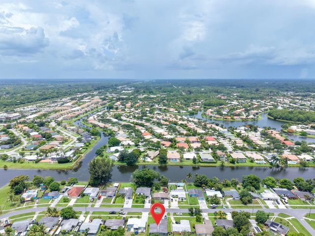 754 Hibiscus Drive, Royal Palm Beach, FL 33411