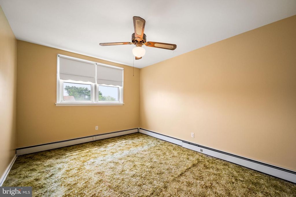 3202 THORNBROOK PL, Philadelphia, PA 19114