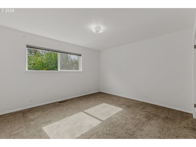 2764 COLUMBIA Blvd, St Helens, OR 97051
