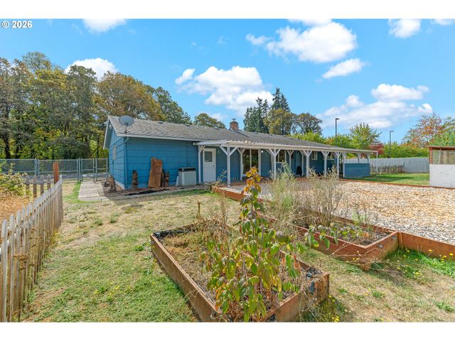 2764 COLUMBIA Blvd, St Helens, OR 97051