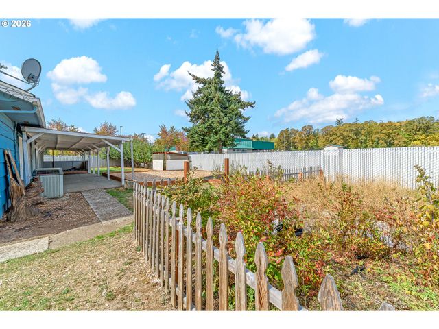 2764 COLUMBIA Blvd, St Helens, OR 97051