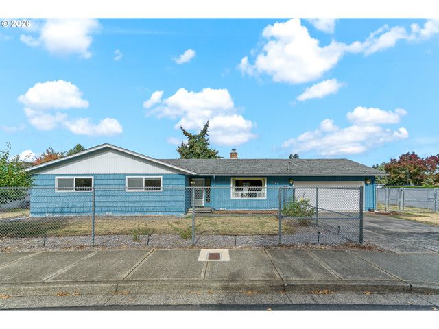 2764 COLUMBIA Blvd, St Helens, OR 97051