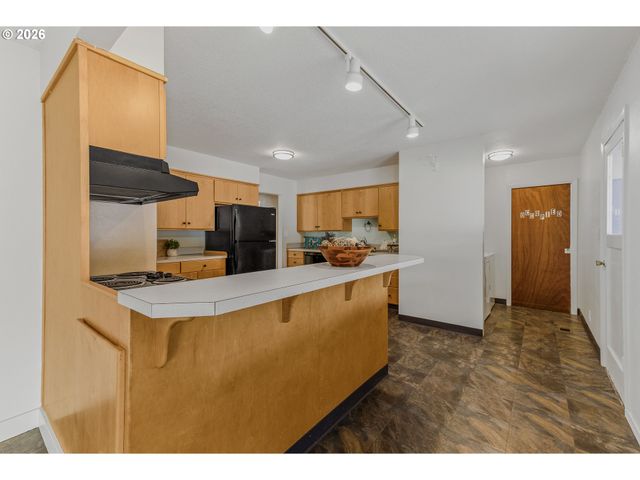 2764 COLUMBIA Blvd, St Helens, OR 97051