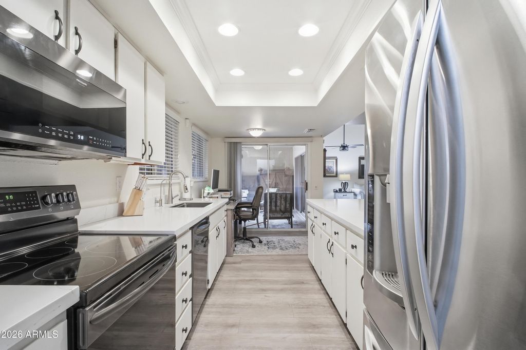 Image 8 of property listing at 18622 N MICA Drive, Sun City West, AZ 85375