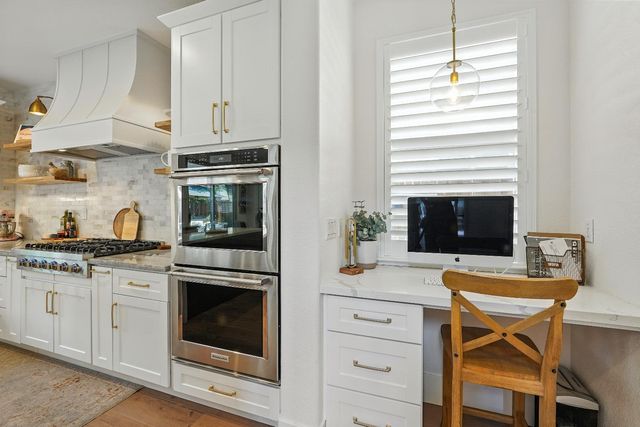 1082 Smith Way, Folsom, CA 95630