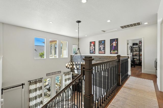 1082 Smith Way, Folsom, CA 95630