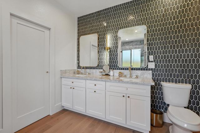 1082 Smith Way, Folsom, CA 95630