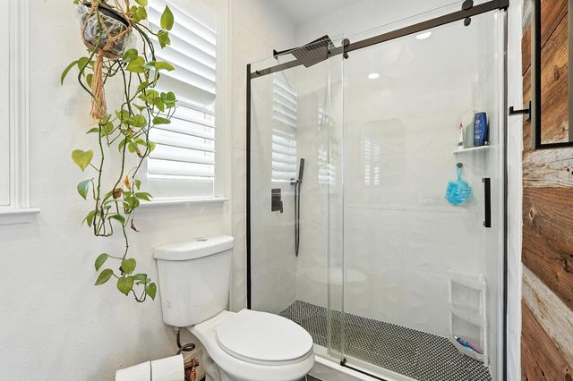1082 Smith Way, Folsom, CA 95630
