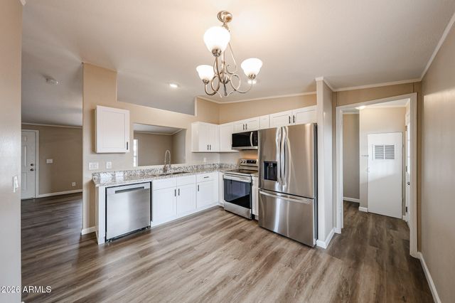 2650 W UNION HILLS Drive 316, Phoenix, AZ 85027