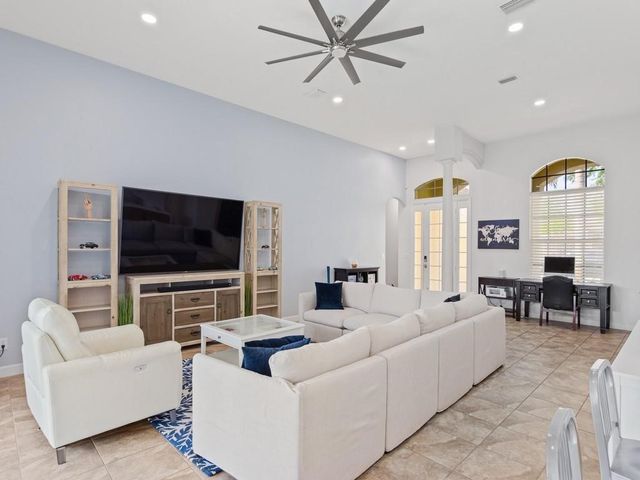 6420 Parklane Court, Vero Beach, FL 32967