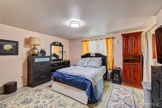 6410 65th Place NE, Marysville, WA 98270