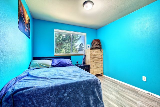 6410 65th Place NE, Marysville, WA 98270