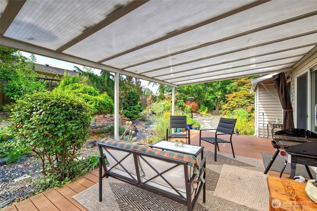 6410 65th Place NE, Marysville, WA 98270