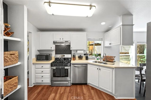 313 Brewer Way, Big Bear City, CA 92314