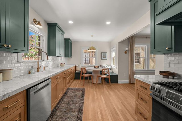 2942 Highland Ave, Sacramento, CA 95818