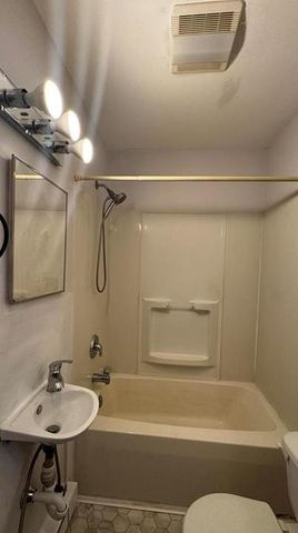 801 Chew Street 1, Allentown City, PA 18102