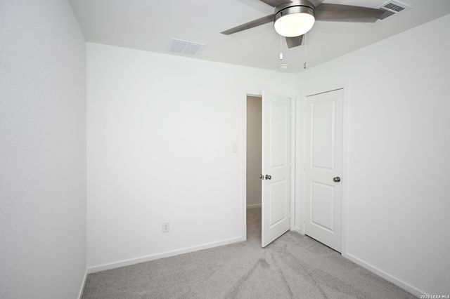 7639 VARO GLN, San Antonio, TX 78263