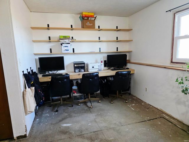 12011 Tyler Road, Lakeville, IN 46536