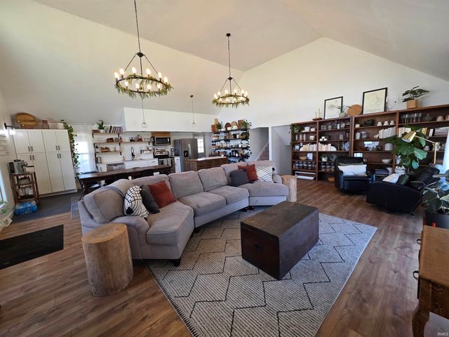 12011 Tyler Road, Lakeville, IN 46536